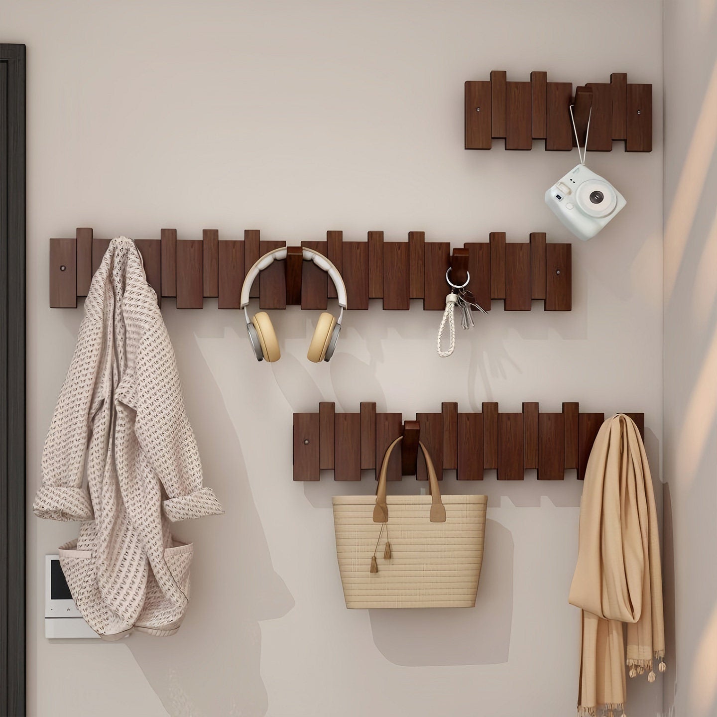 Luxury Wooden Wall Hook Rack — Minimalist Entryway Organizer, Walnut